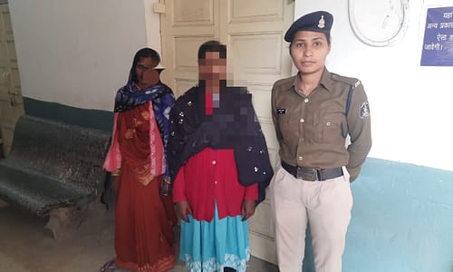 पुलिस ने 2 नाबालिक लड़कियों को हैदराबाद और नागपुर से किया गया बरामद